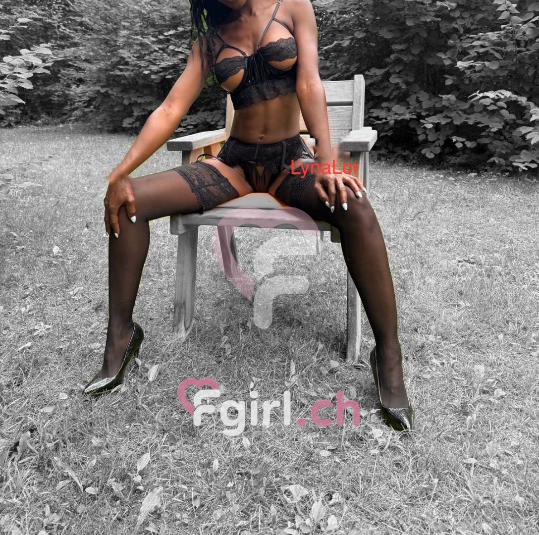 Lynalor - Escort à Lausanne - Belle brune pour du sexe torride