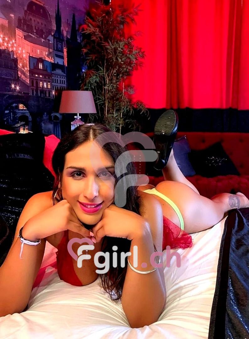 Ts Eli Phœnix - Transsexual in Geneva makes your fantasies come true!